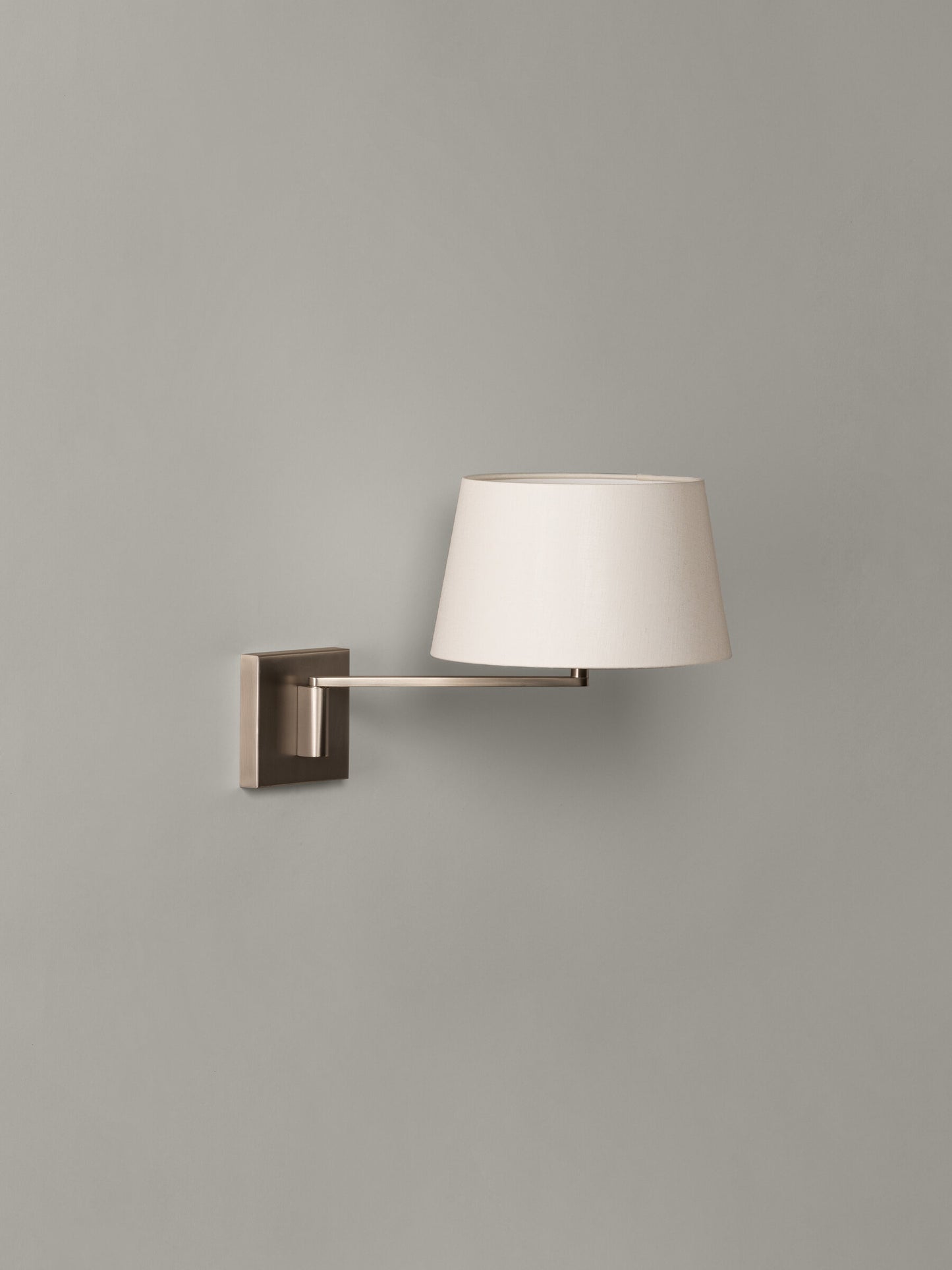 Americana Wall lamps