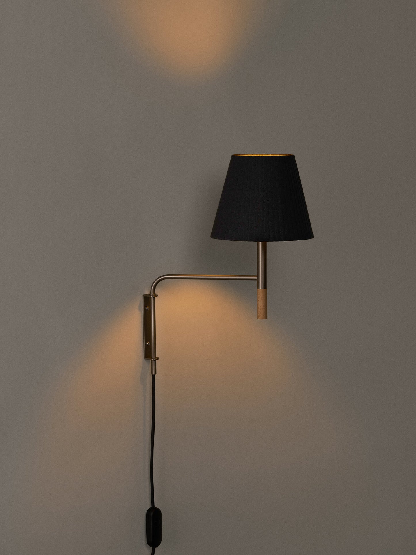 BC1 Wall lamps