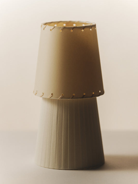 Basica Minima Bateria Table lamps