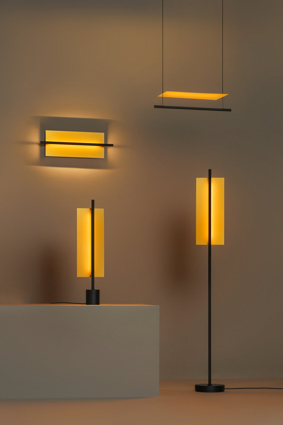 Lamina Dorada 45 Table lamps