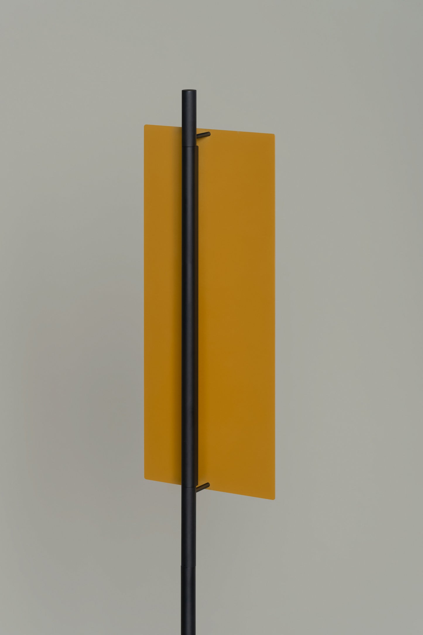 Lamina Dorada 45 Floor lamps