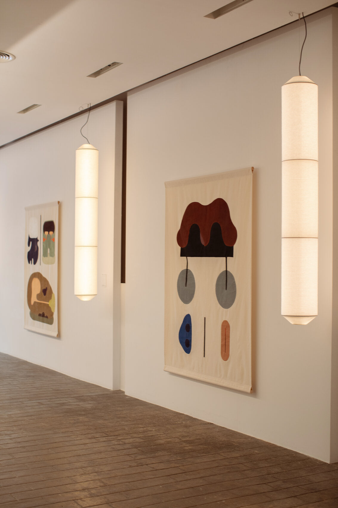 Tekio Vertical Pendant lamps