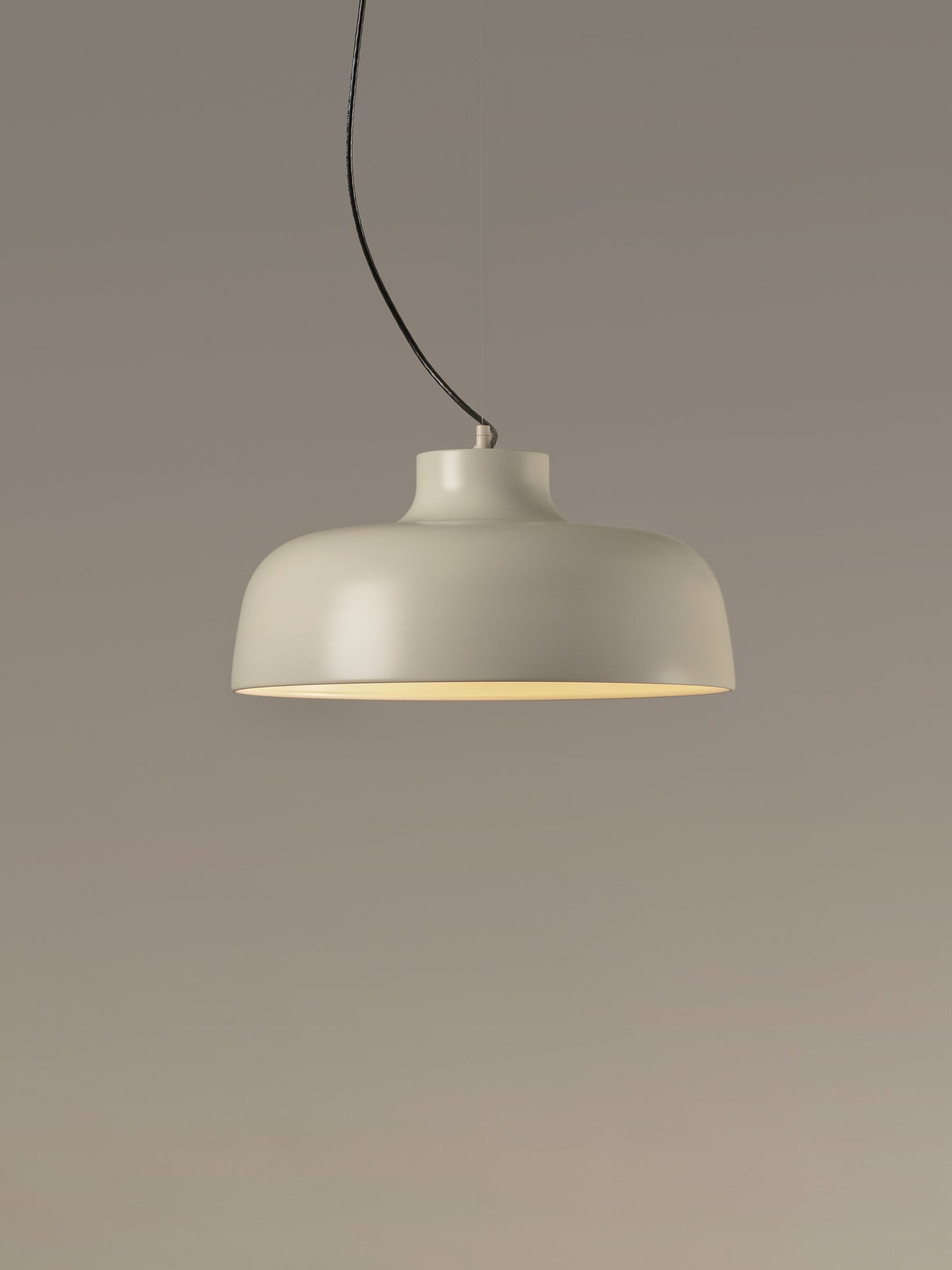 M68 Pendant lamps