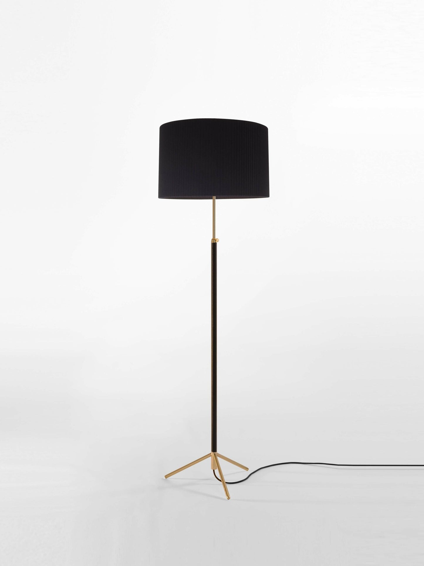 Pie de Salon - G2 Floor lamps
