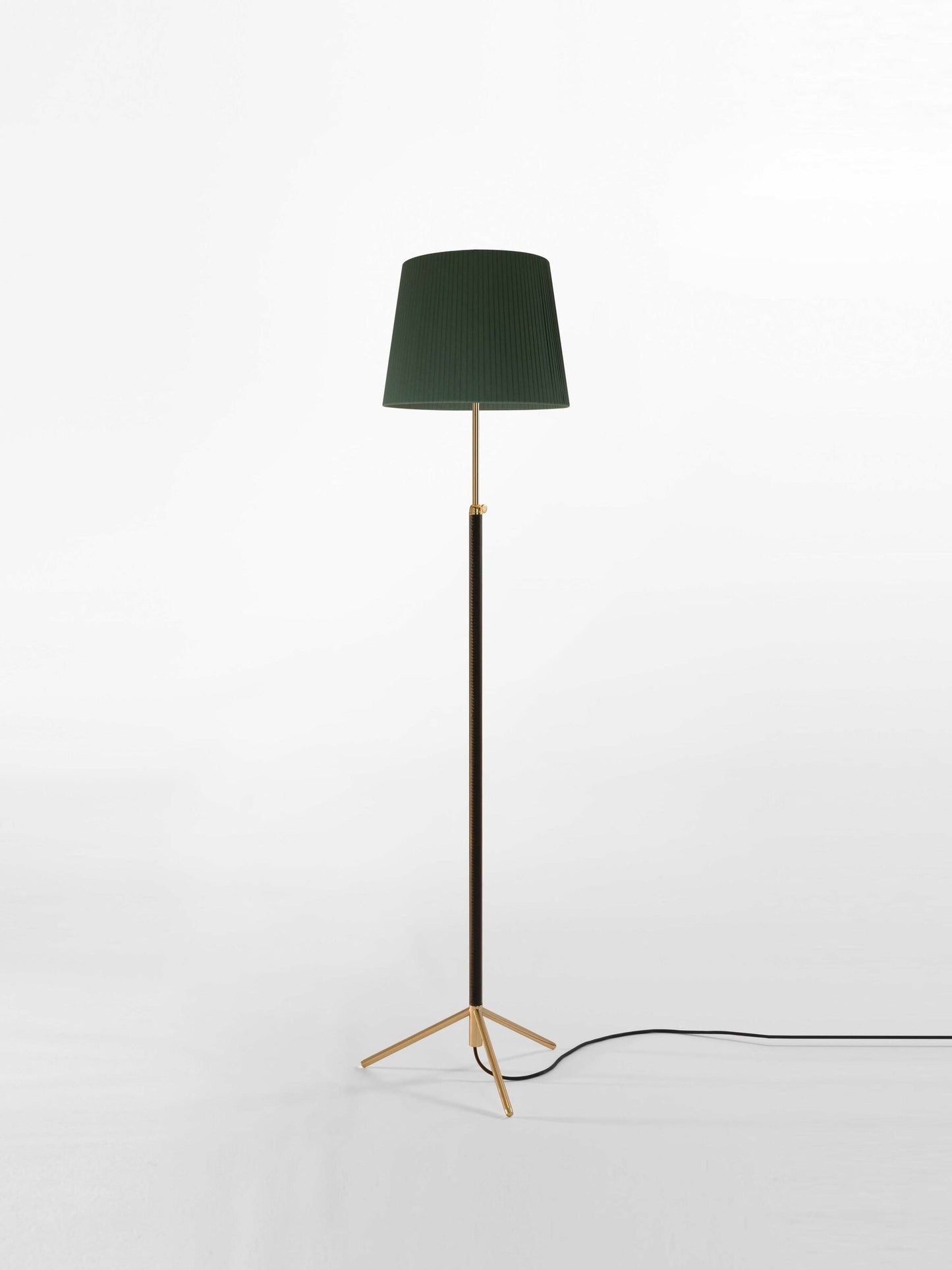 Pie de Salon - G3 Floor lamps