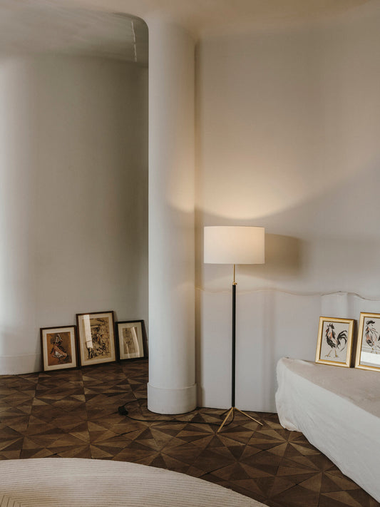 Pie de Salon - G2 Floor lamps