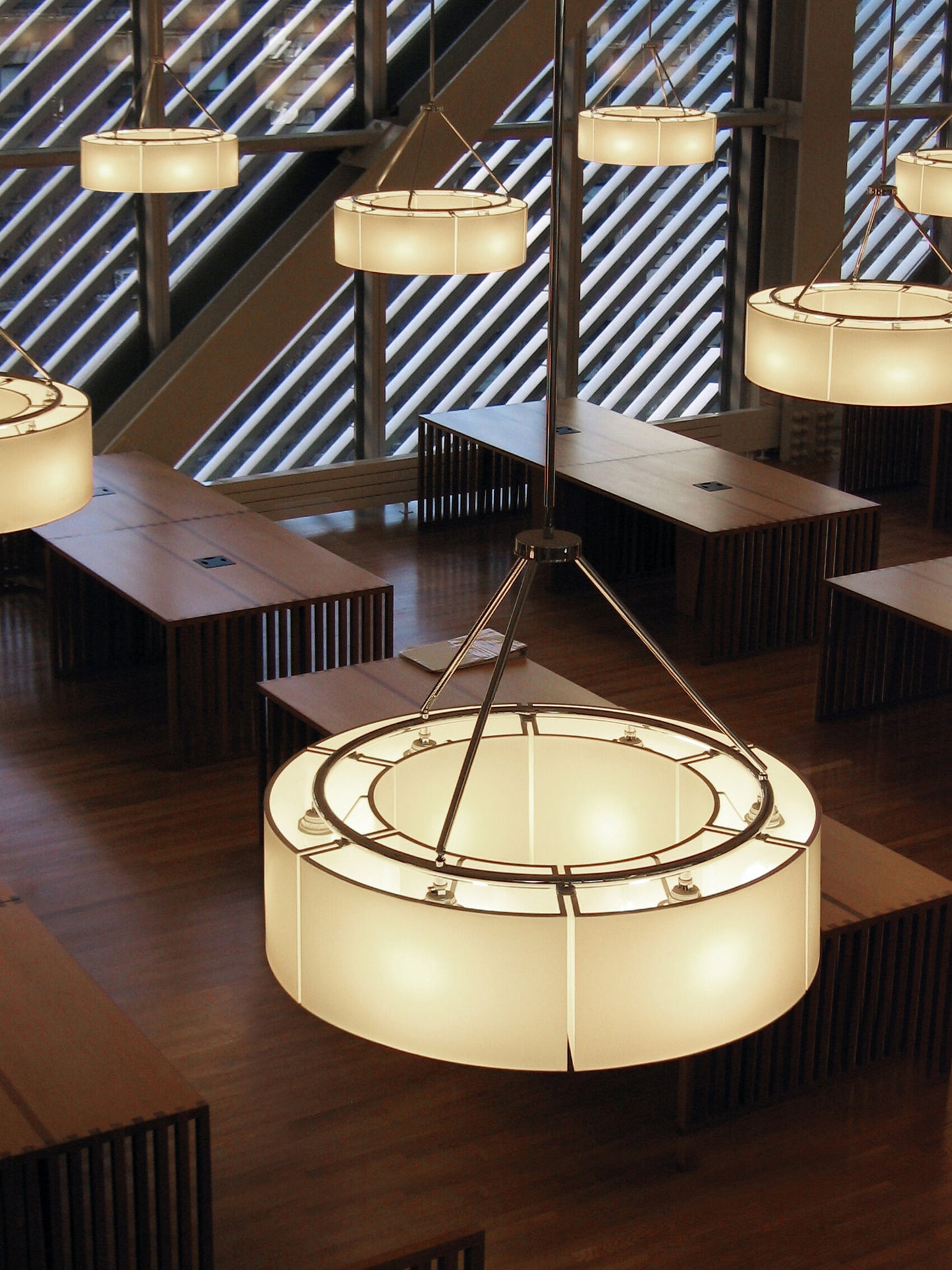 Sexta 12 Pendant lamps