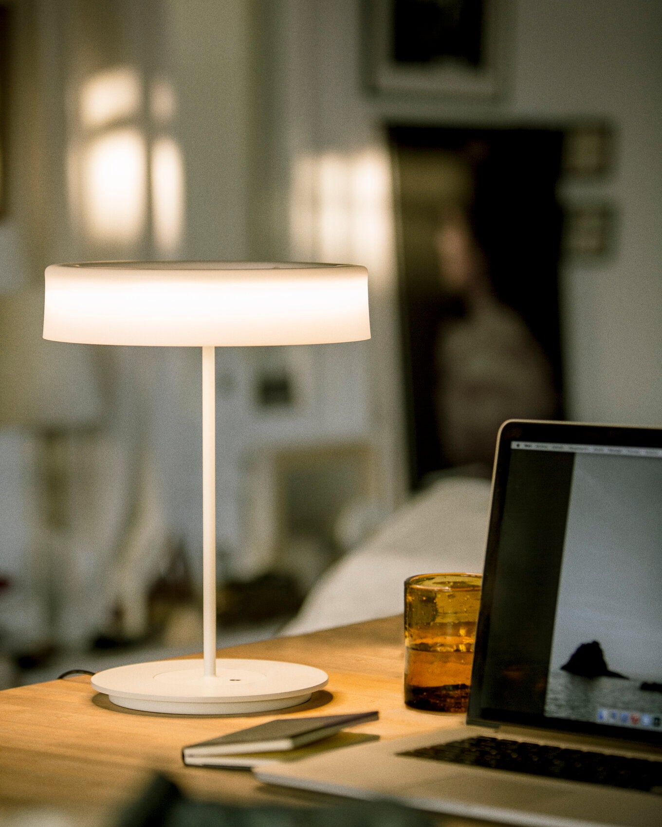 Sin L Table lamps