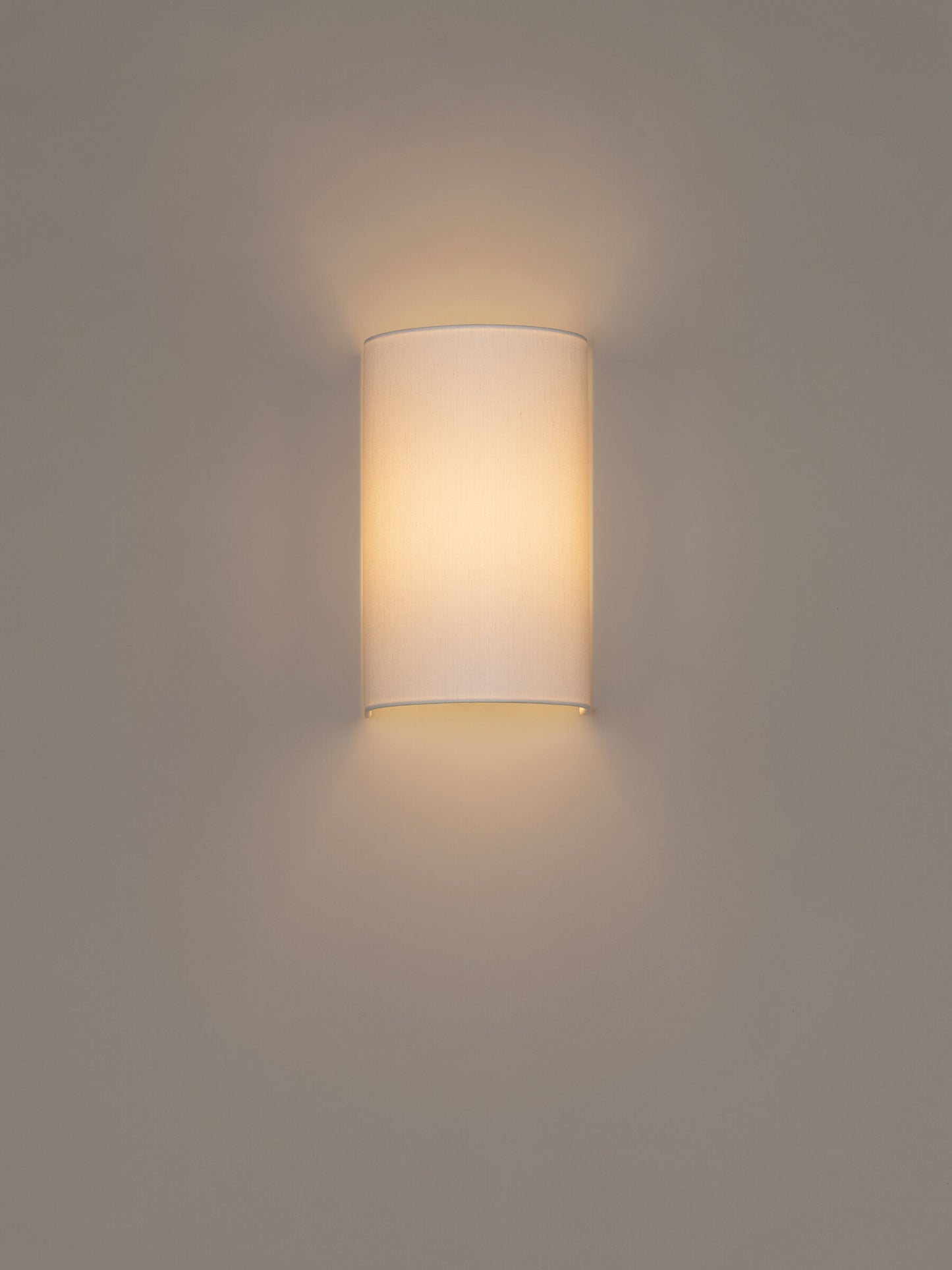 Singular Wall lamps