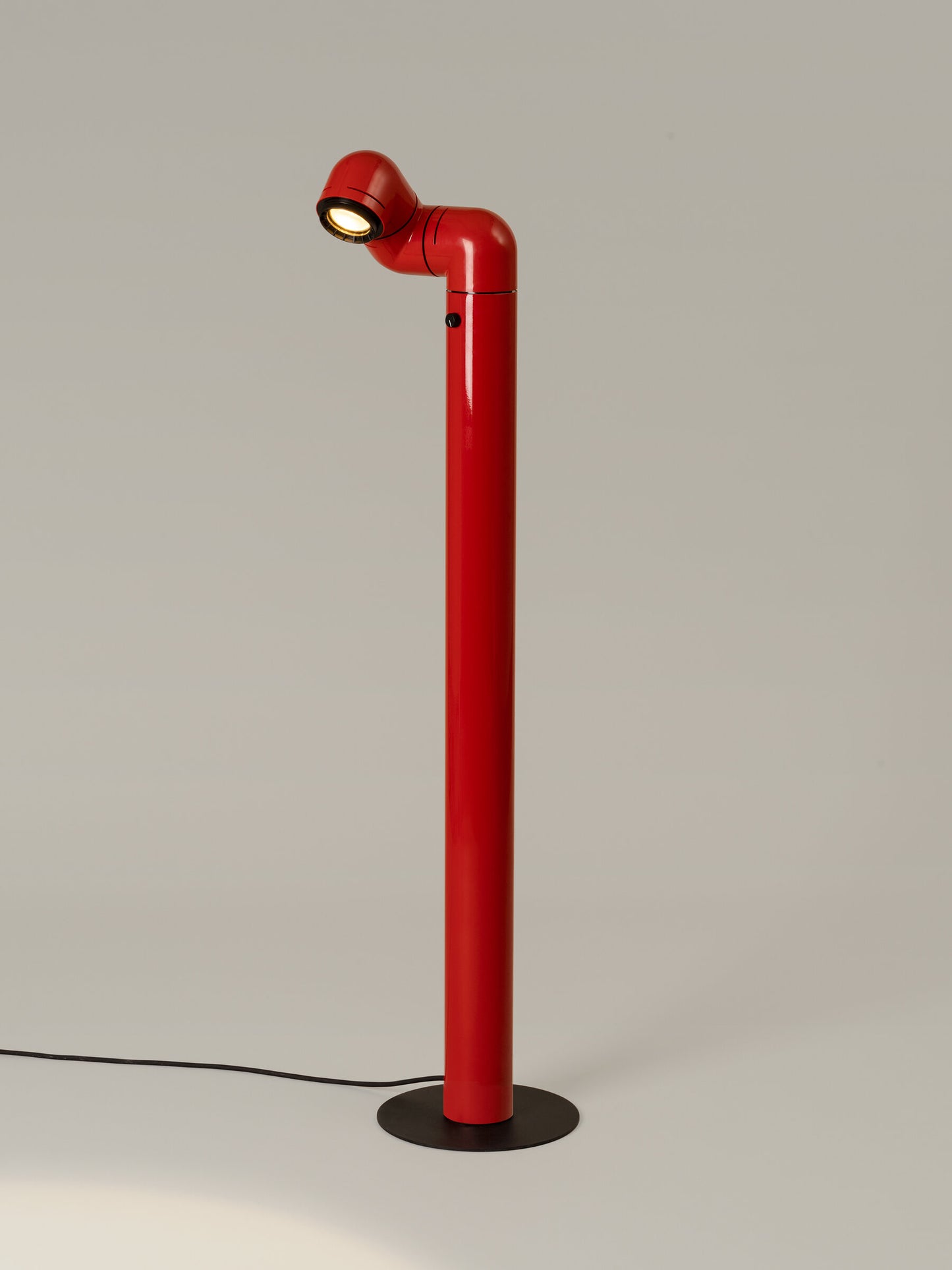 Tatu Alta Floor lamps