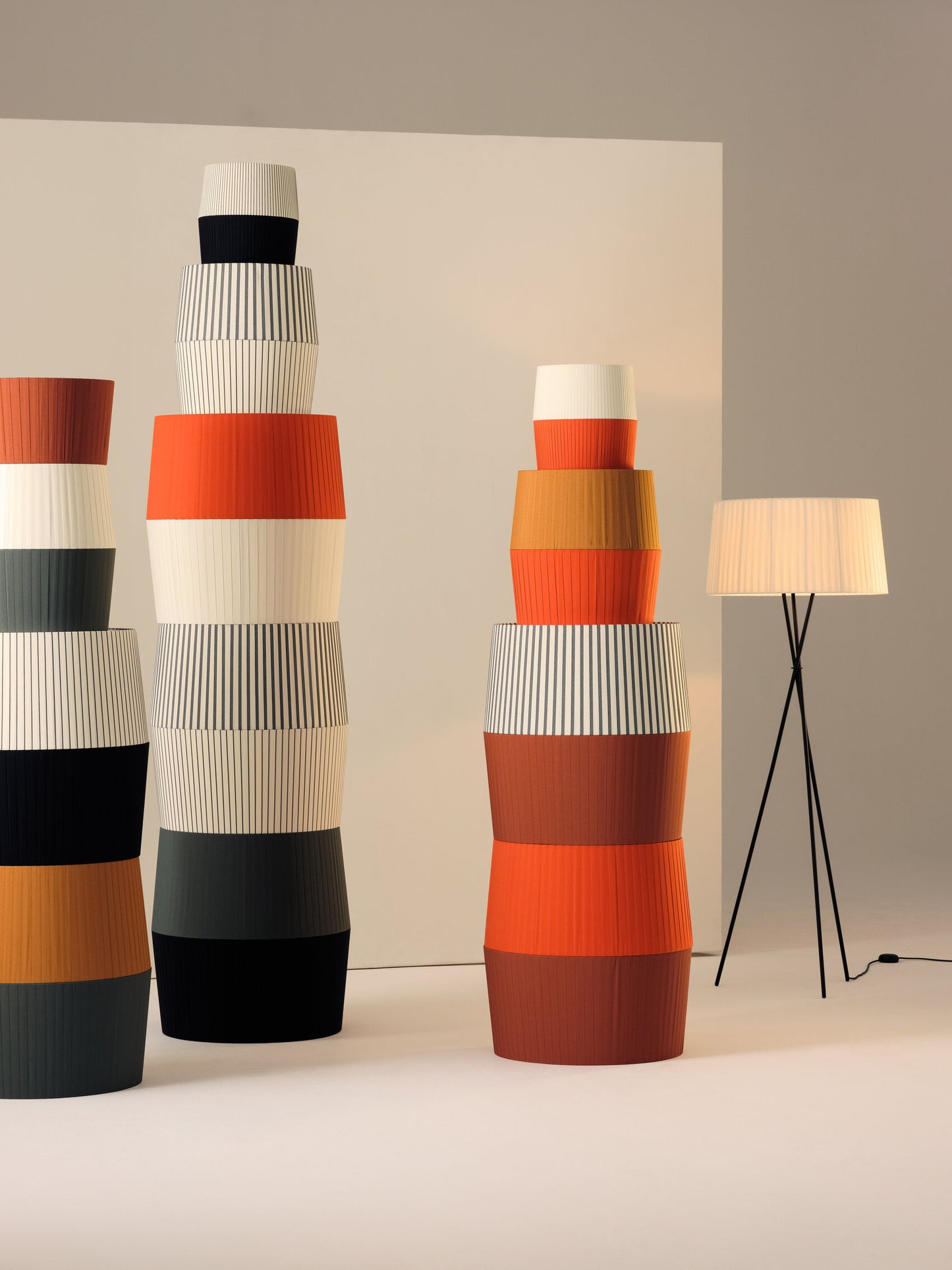 Tripode G5 Floor lamps