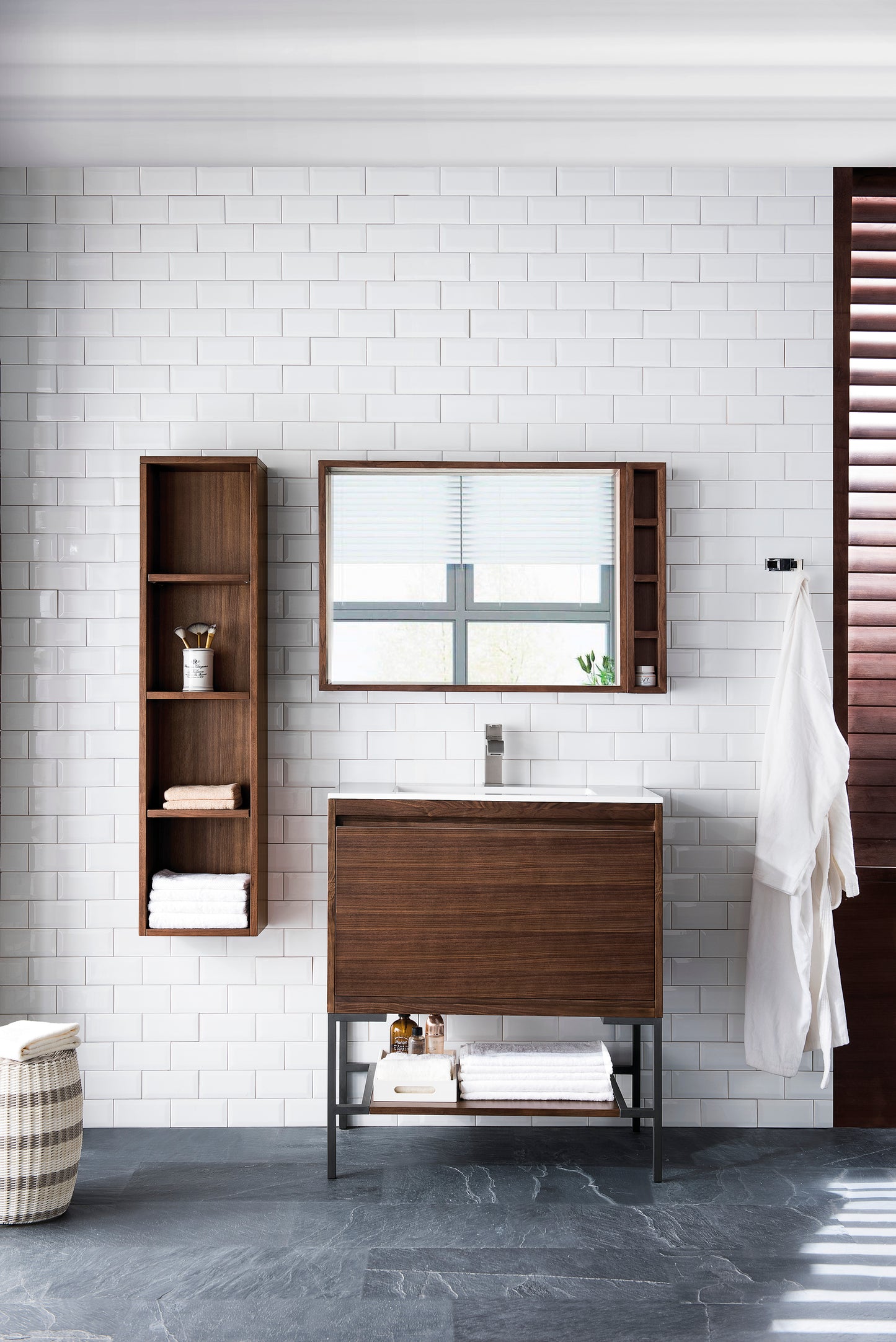 James Martin Mantova 31.5" Single Vanity